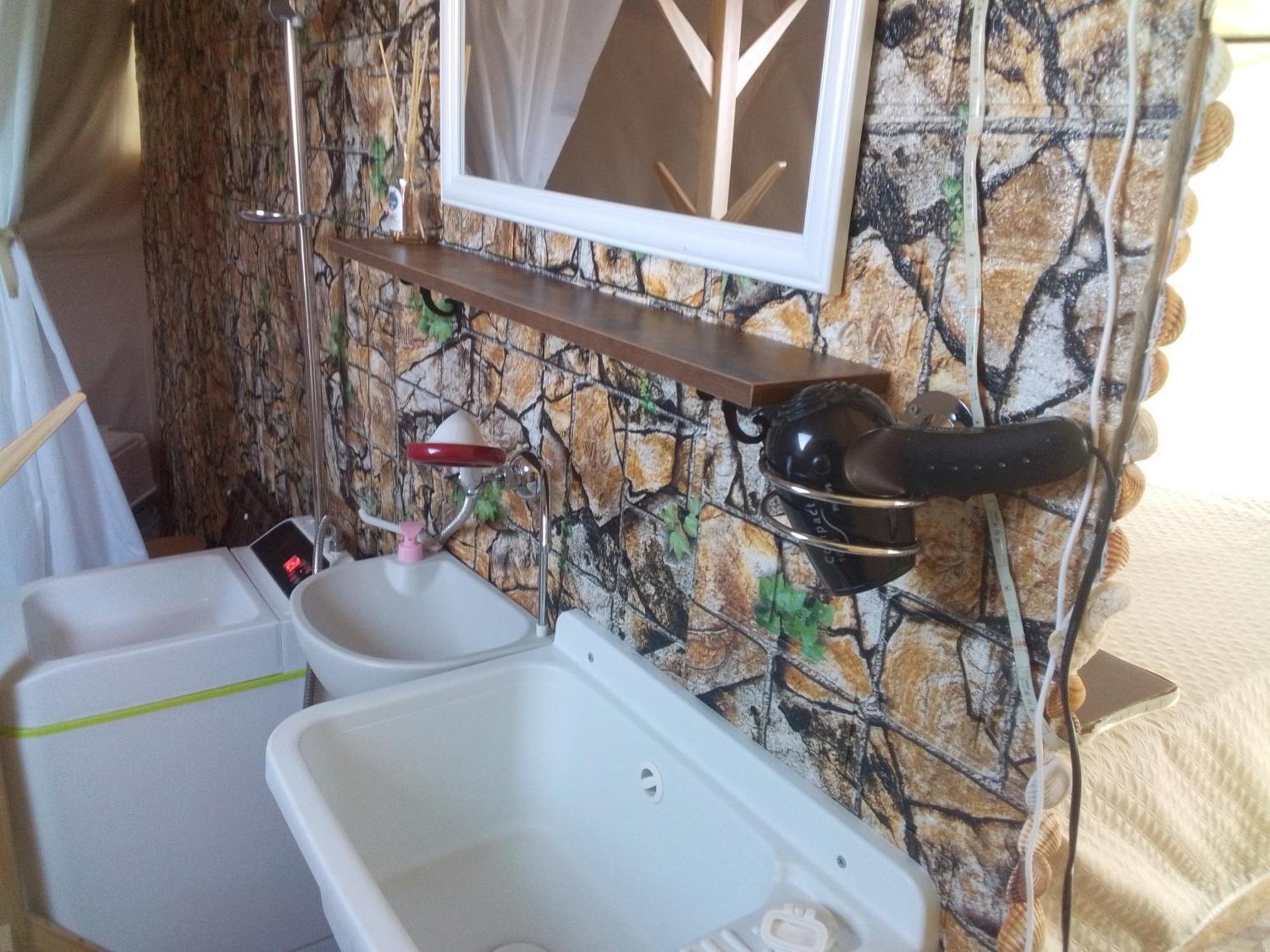 Luxury tent Podere Kiri Dome Experience Decimomannu